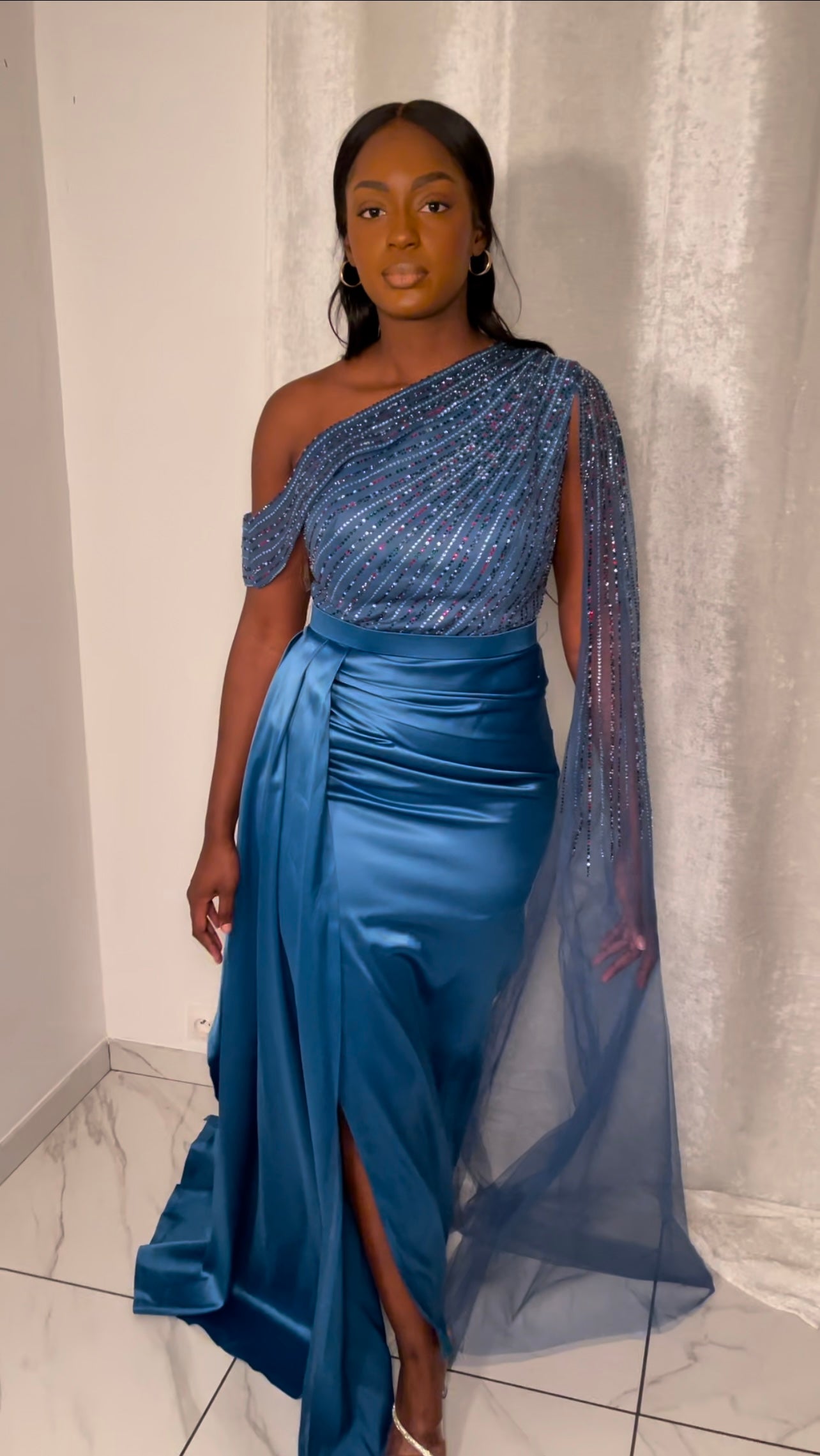 Robe de soirée asymétrique GLAM