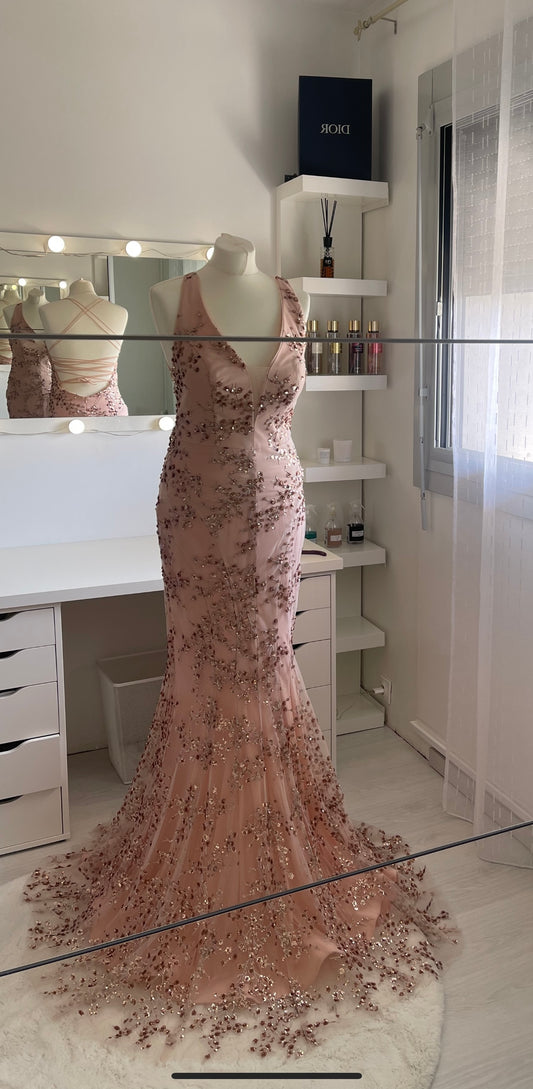 Robe ROSE
