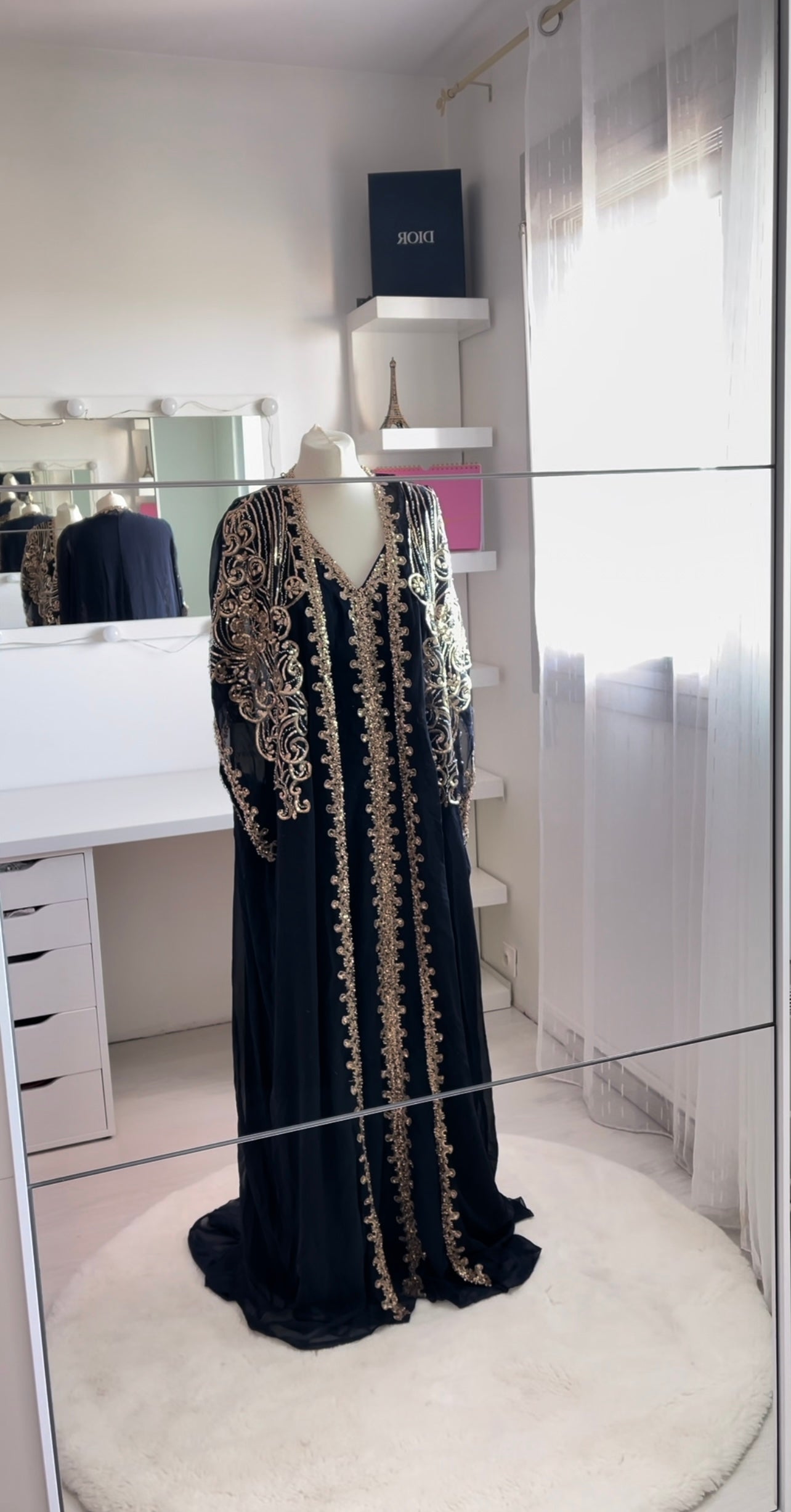 Nachtblauer Kaftan