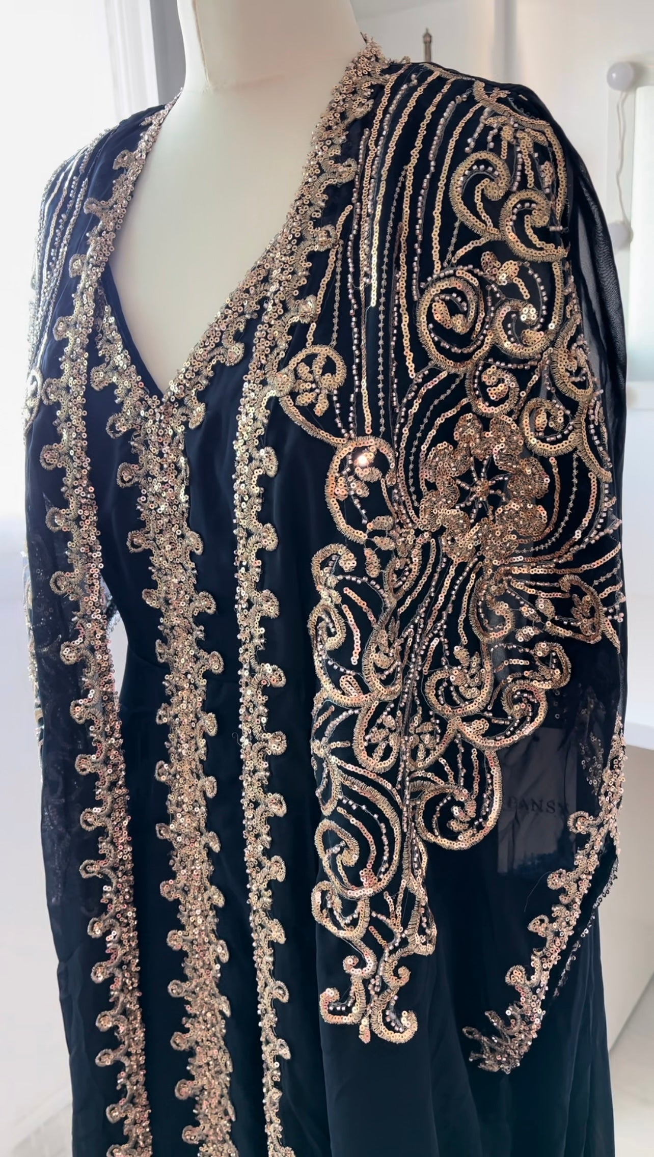 Nachtblauer Kaftan