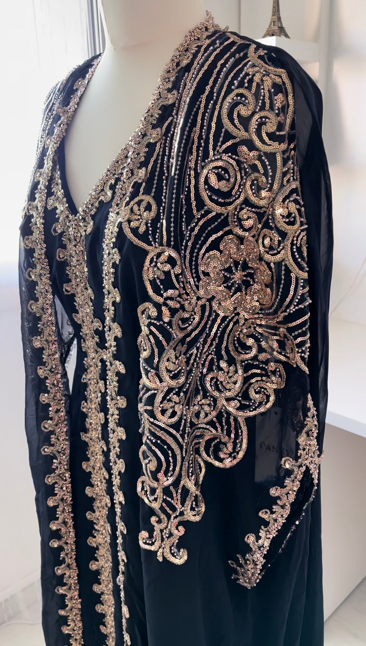 Nachtblauer Kaftan